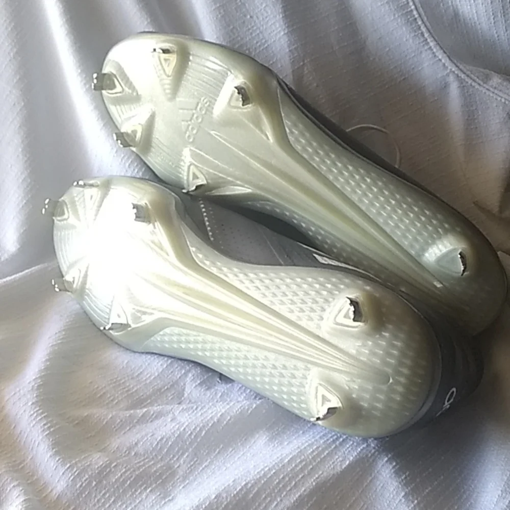 Men's NWOT Adidas adizero Cleats (13)
